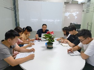 员工会议-向日葵成人网站电子