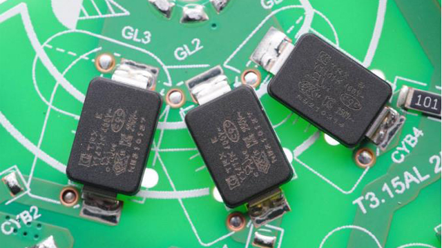 你还不知道吗？贴片安规向日葵视频色板取代了插件Y向日葵视频色板