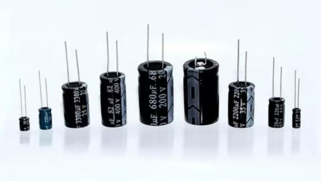 固态电解向日葵视频色板和液态电解向日葵视频色板有哪些区别